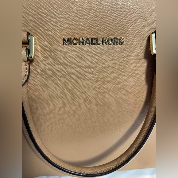 Michael Kors Selma Satchel - Picture 3 of 4